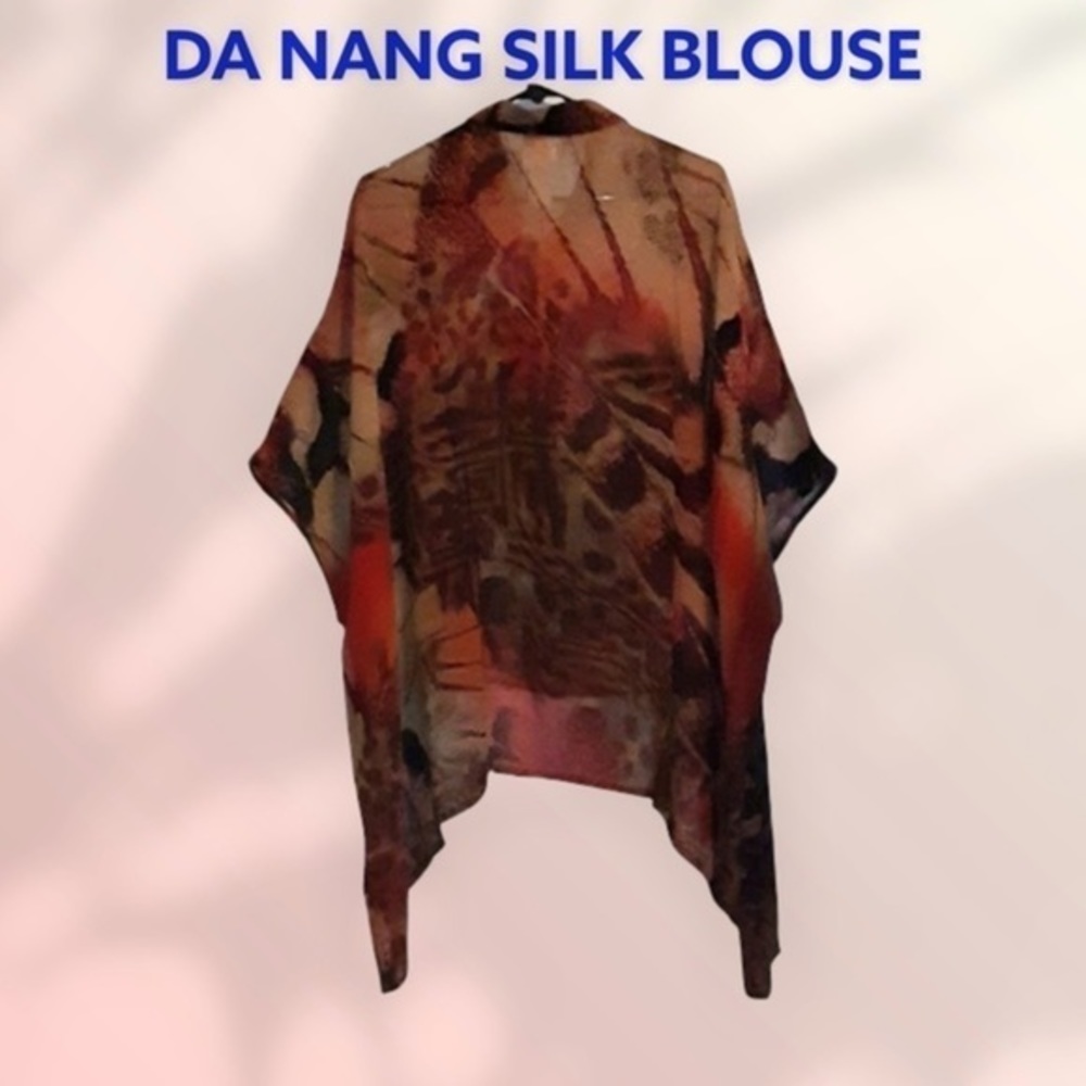 Da-Nang 100% Silk Animal Print Button Down Blouse